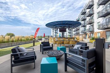 Hello apartments bbq and picnic area